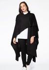 Poncho knitted - red